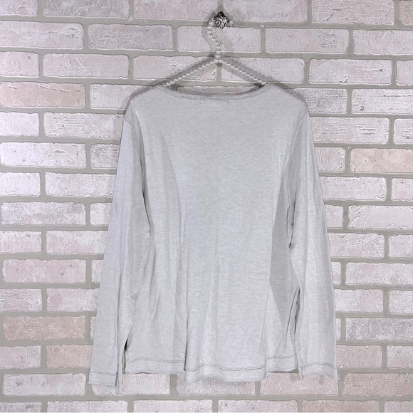 Carbon2Cobalt Light Gray Long Sleeve Henley Size XL - Picture 9 of 10